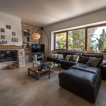 Beautiful Hvar 4 Bedrooms Stone Pine Private Infinity Pool Stunning Sea Views Vrboska * Hvar Town