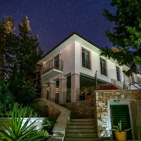 Beautiful Hvar 4 Bedrooms Stone Pine Private Infinity Pool Stunning Sea Views Vrboska Villa *