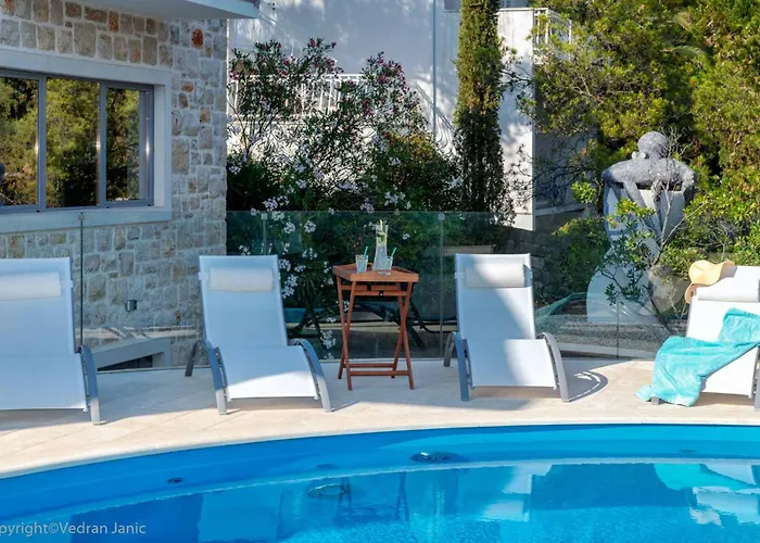 빌라 Beautiful Hvar 4 Bedrooms Stone Pine Private Infinity Pool