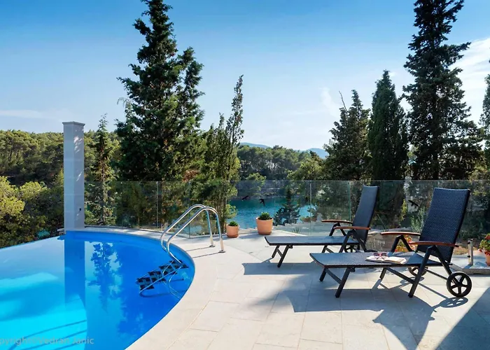 Beautiful Hvar 4 Bedrooms Stone Pine Private Infinity Pool 빌라 브로보스카